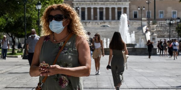 Σύνταγμα, κορονοϊός