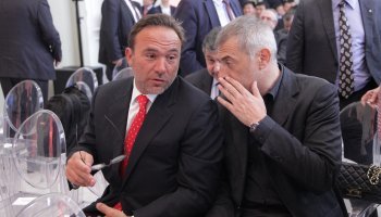 Πέτρος Κόκκαλης, Γιάννης Μώραλης