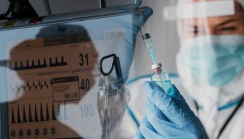 Μονοκλωνικά αντισώματα: Πόσο δραστικά είναι έναντι του κορωνοϊού - Τι δείχνουν οι τελευταίες μελέτες