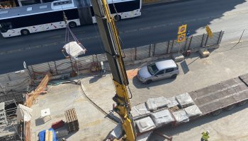 Θεσσαλονίκη: Καρέ-καρέ η απόσπαση των αρχαίων του Μετρό στο Σταθμό Βενιζέλου 