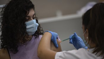 Εμβόλιο - Κορονοϊός