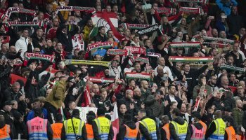 Ουγγαρία, Αγγλία