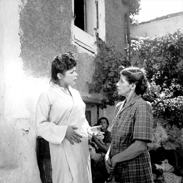 Γεωργία Βασιλειάδου: Η ορφανή και «άσχημη» που έγινε σταρ μετά τα 42