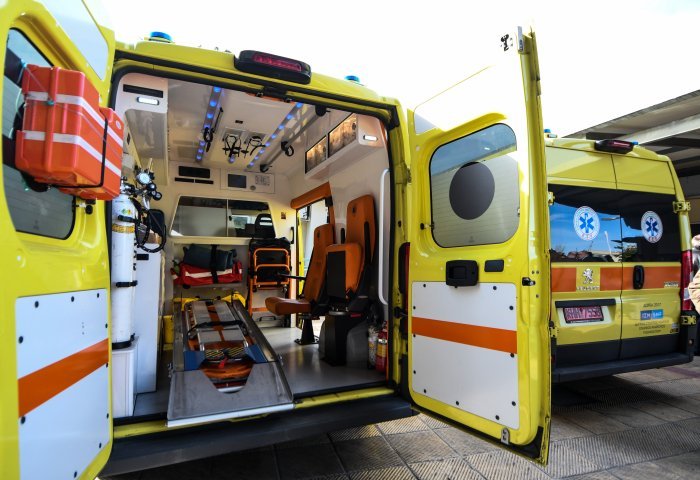 ασθενοφόρο 