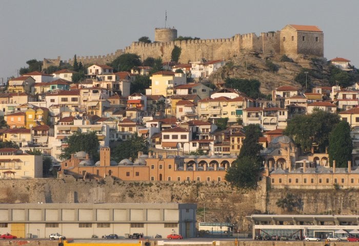Καβάλα: Αγναντεύοντας το γαλάζιο της θάλασσας