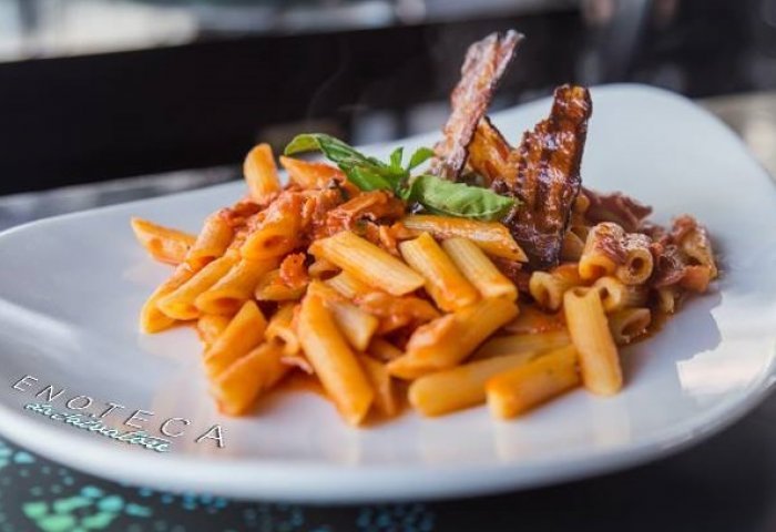 enoteca3.jpg enoteca3.jpg