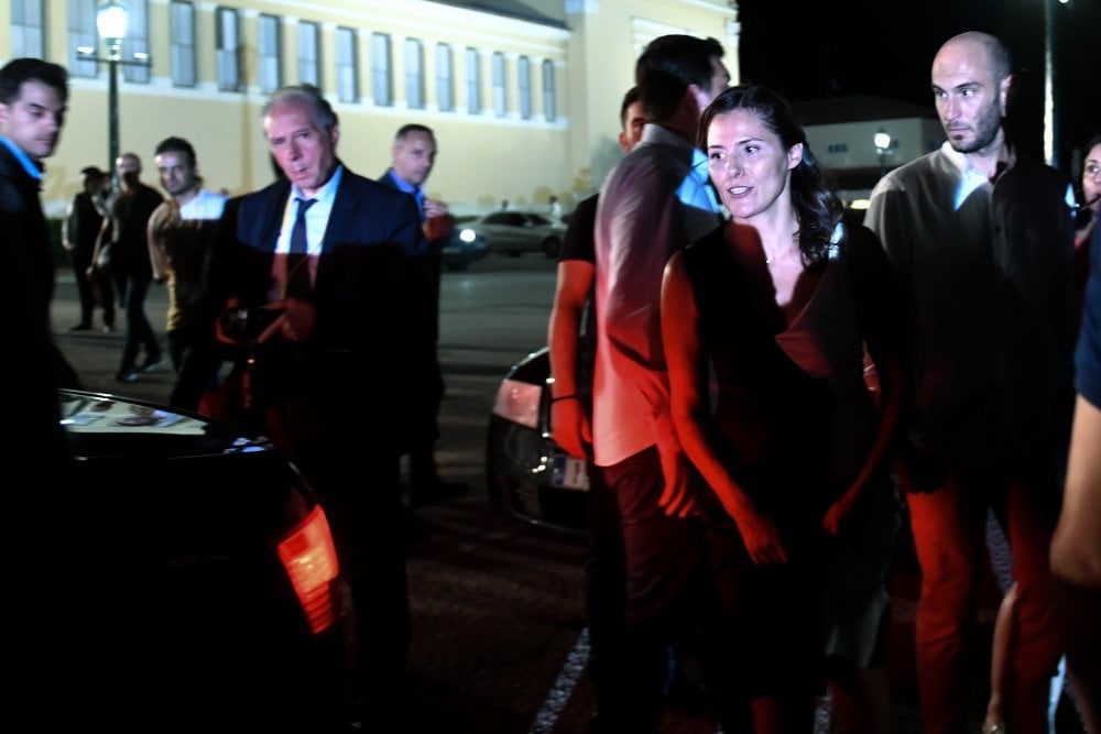 ekloges_mpeti1.jpg ekloges_mpeti1.jpg