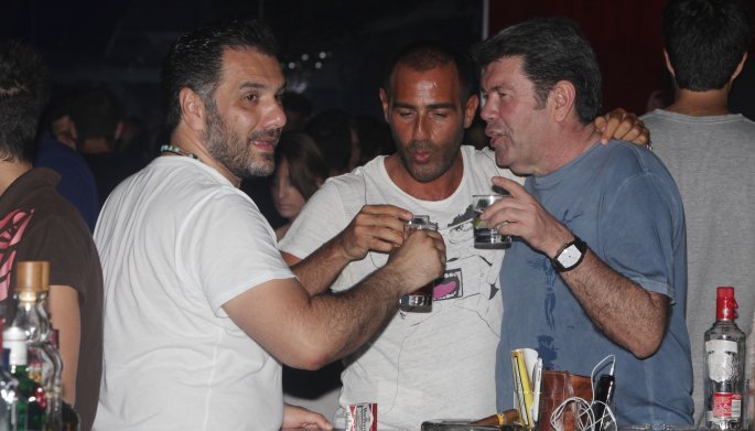 1705_arnaoytogloy_kanakis_latsios_1962010_1.jpg 1705_arnaoytogloy_kanakis_latsios_1962010_1.jpg