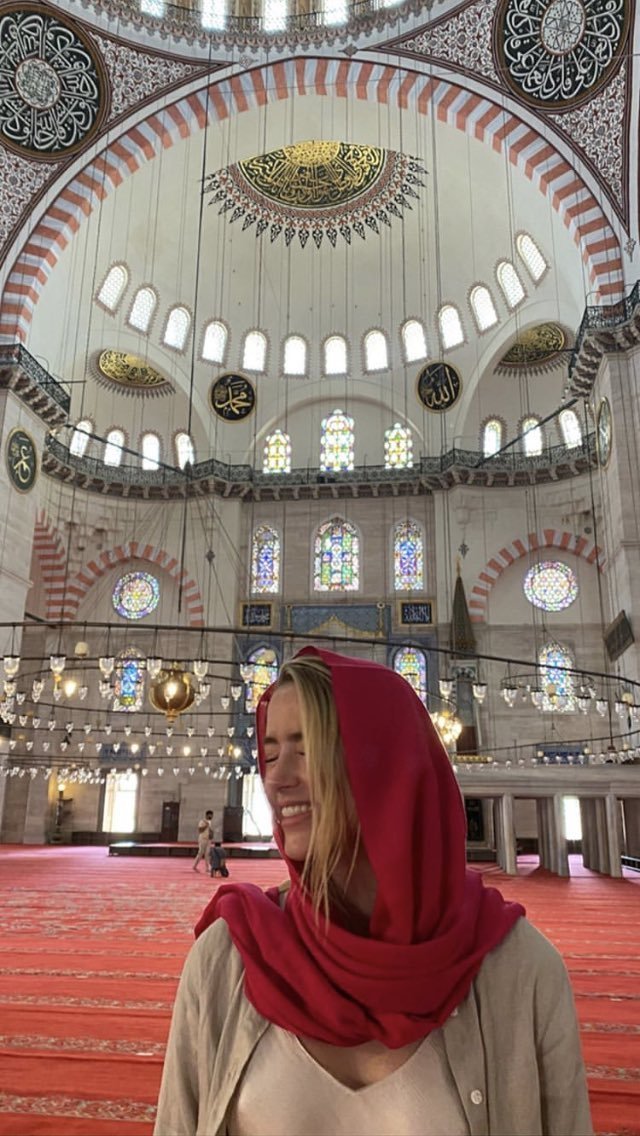 amper_hernt_sto_tzami.jpg amper_hernt_sto_tzami.jpg