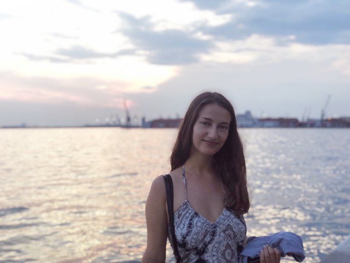 «Είμαι εδώ γιατί μου αρέσει η ελληνική γλώσσα και κουλτούρα» λέει η Iskra Sotirovska