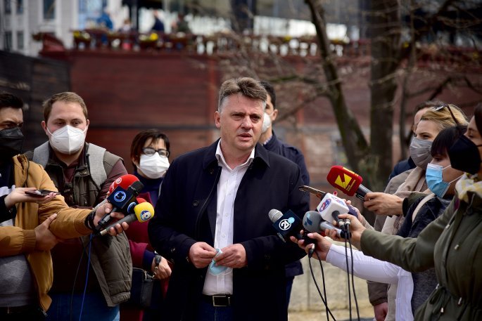 Ξεκίνησε το ξήλωμα της…μακεδονικής γαλέρας του Γκρούεφσκι 