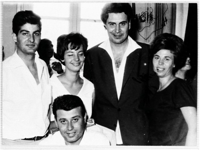 Μίκης Θεοδωράκης