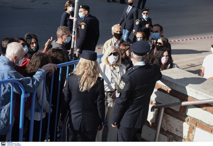 Θεσσαλονίκη: Κυγκλιδώματα, κλούβα και αυστηρά μέτρα στον Άγιο Δημήτριο